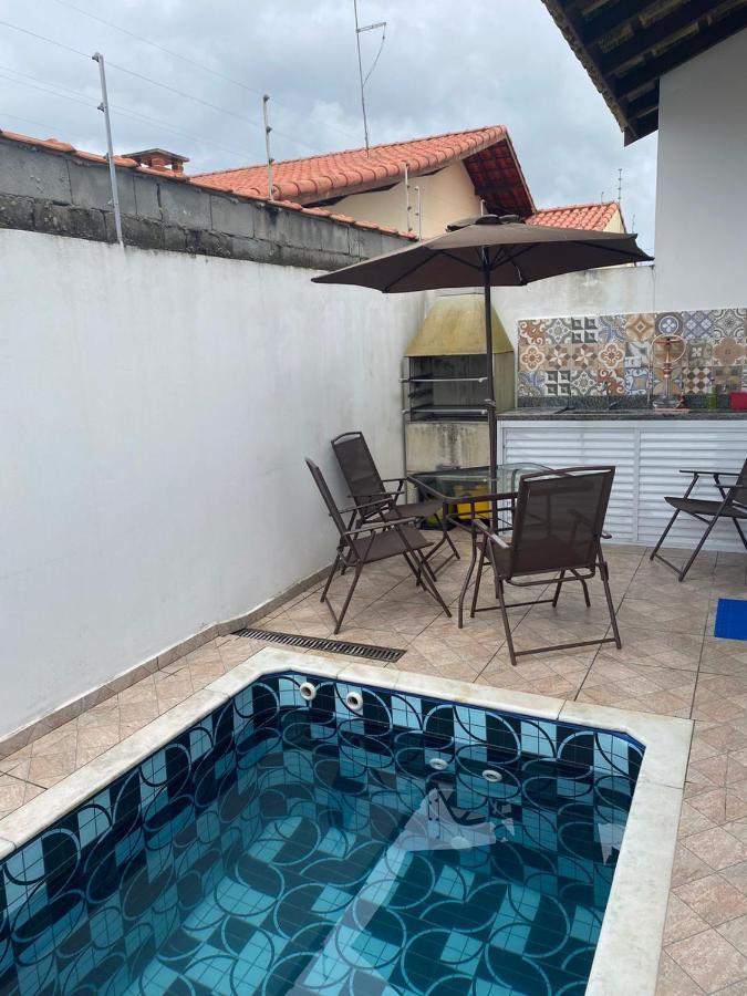 Casa Com Piscina E Churrasqueira - Lindissima! Ітанняен Екстер'єр фото