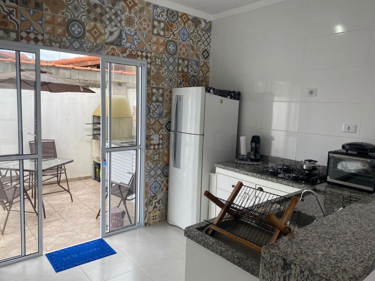 Casa Com Piscina E Churrasqueira - Lindissima! Ітанняен Екстер'єр фото