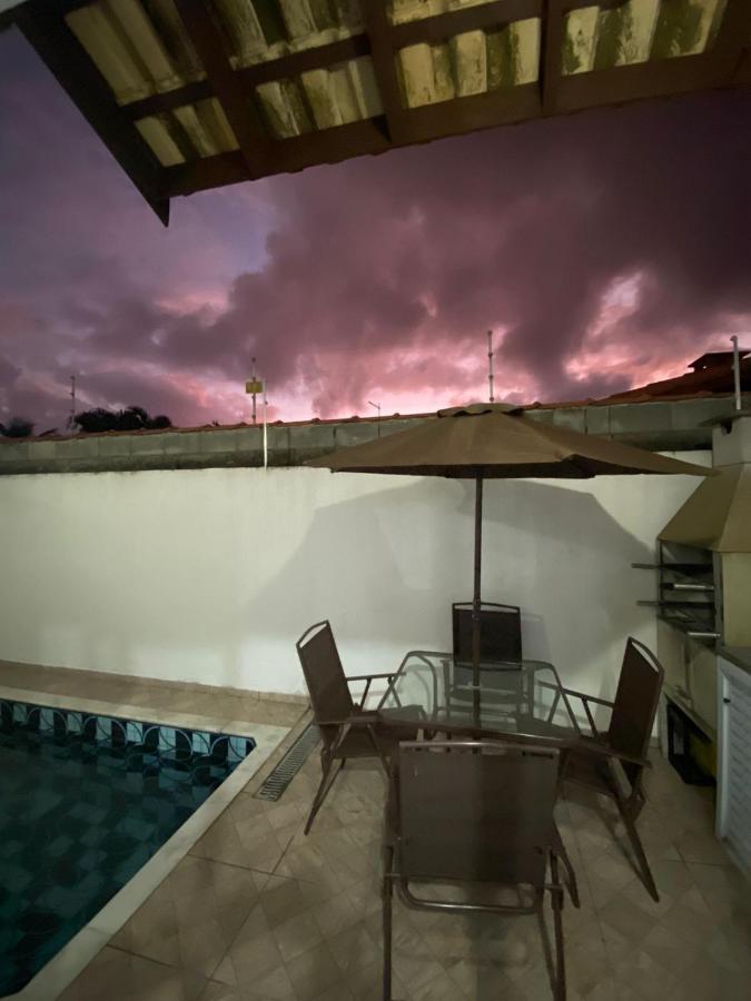 Casa Com Piscina E Churrasqueira - Lindissima! Ітанняен Екстер'єр фото